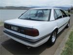 1993 FORD FALCON 4D SEDAN FUTURA ED